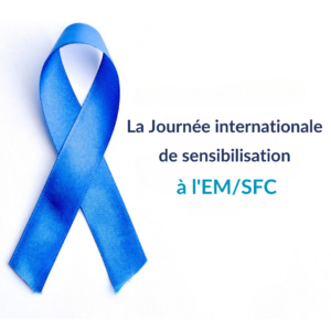 L'image présente un ruban bleu sur fond blanc, symbolisant le soutien et la sensibilisation à l'EM/SFC.